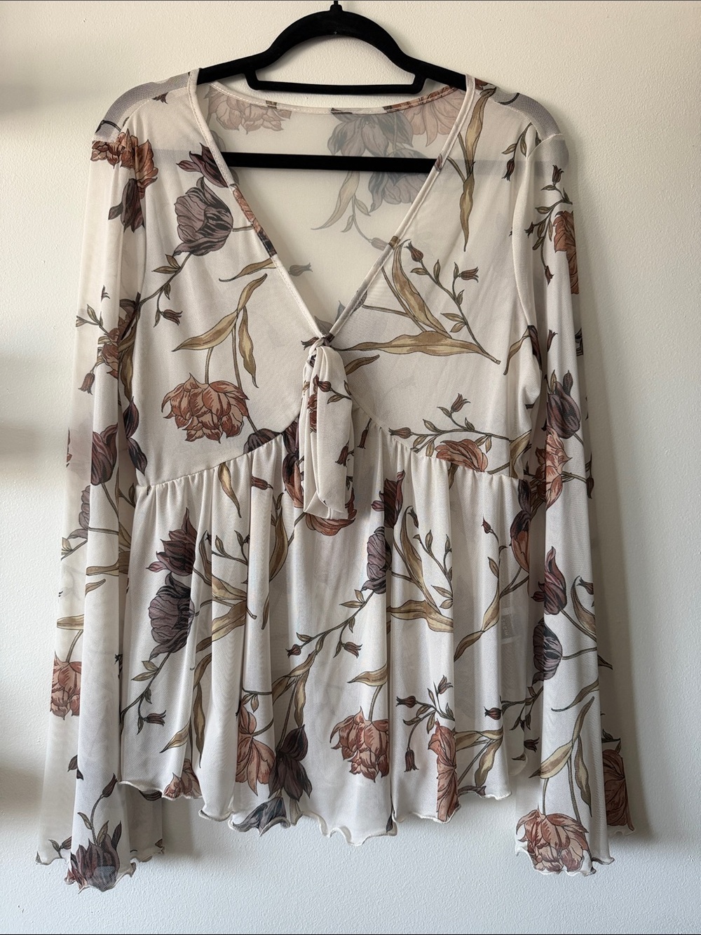 Shein|Floral Boho Mesh Tie-Front Peplum Top|Large|Like New